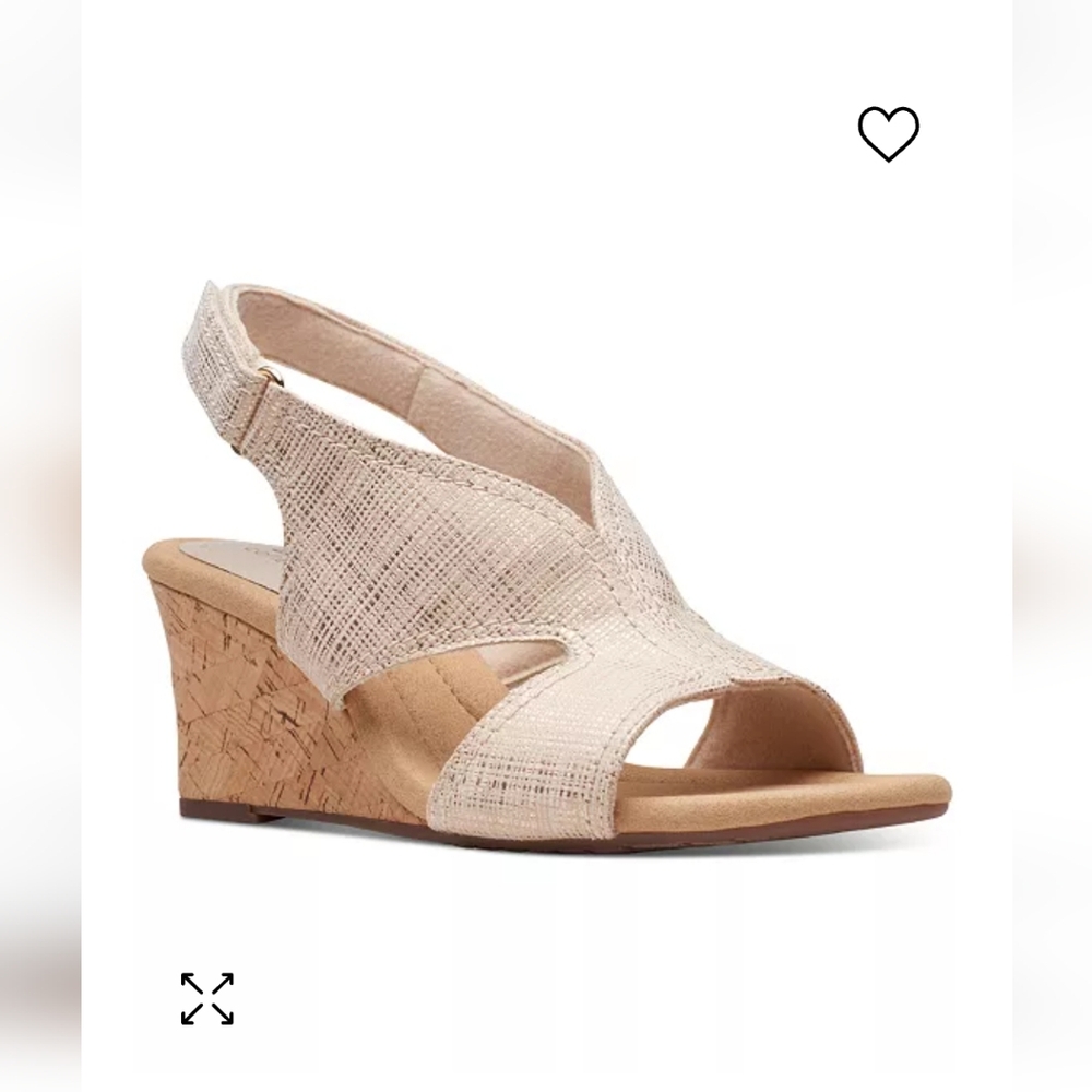 Clarks Women's Kyarra Aster Cutout Wedge Sandals